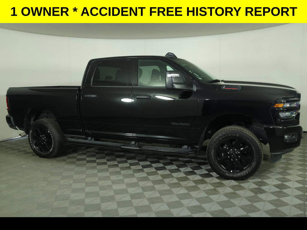 Used 2026 RAM 2500 Big Horn AWD/4WD image 2