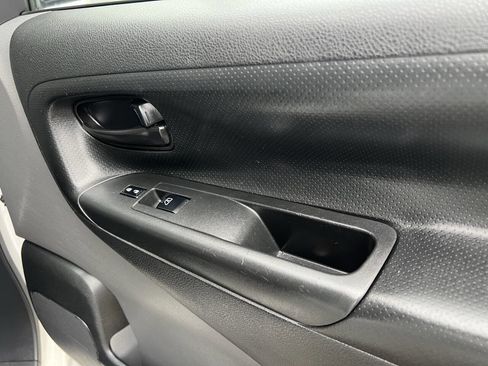 Used 2017 Nissan NV200 SV image 7