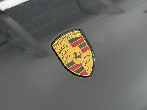 New 2026 Porsche Macan image 65