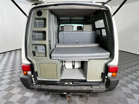 Used 1995 Volkswagen Eurovan Camper image 22