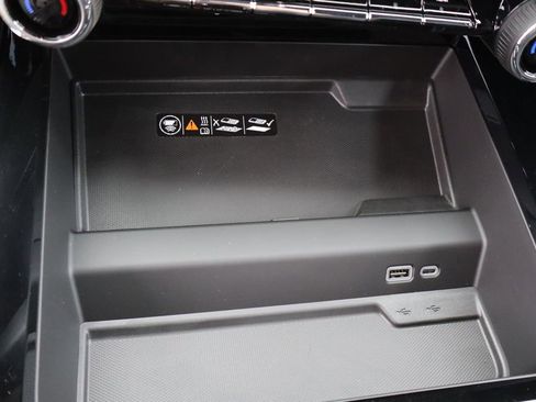 New 2026 Chevrolet Tahoe Premier image 17