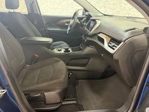 Used 2021 GMC Terrain SLE w/ Driver Convenience Package image 12