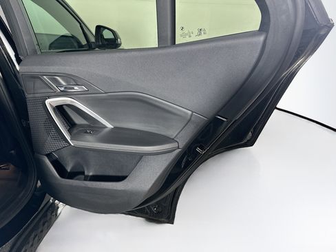 Used 2025 BMW X2 xDrive28i image 32