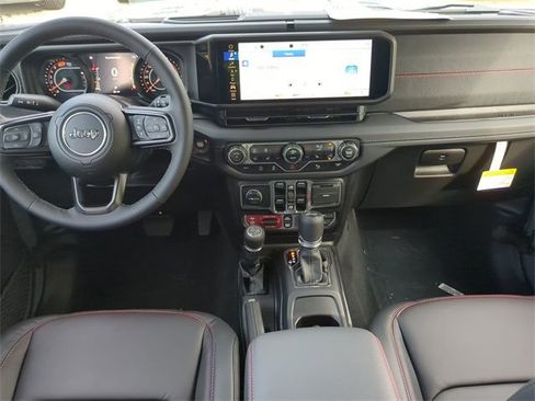 New 2025 Jeep Wrangler Unlimited Rubicon image 14