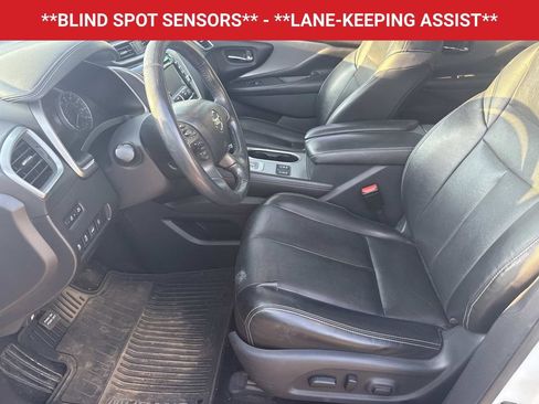 Used 2019 Nissan Murano SL w/ SL Technology Package FWD image 9
