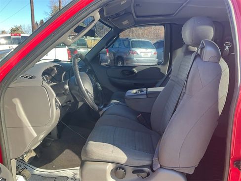 Used 2003 Ford F150 XLT image 14