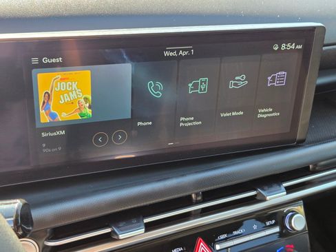 Used 2025 Hyundai Tucson SEL FWD image 20