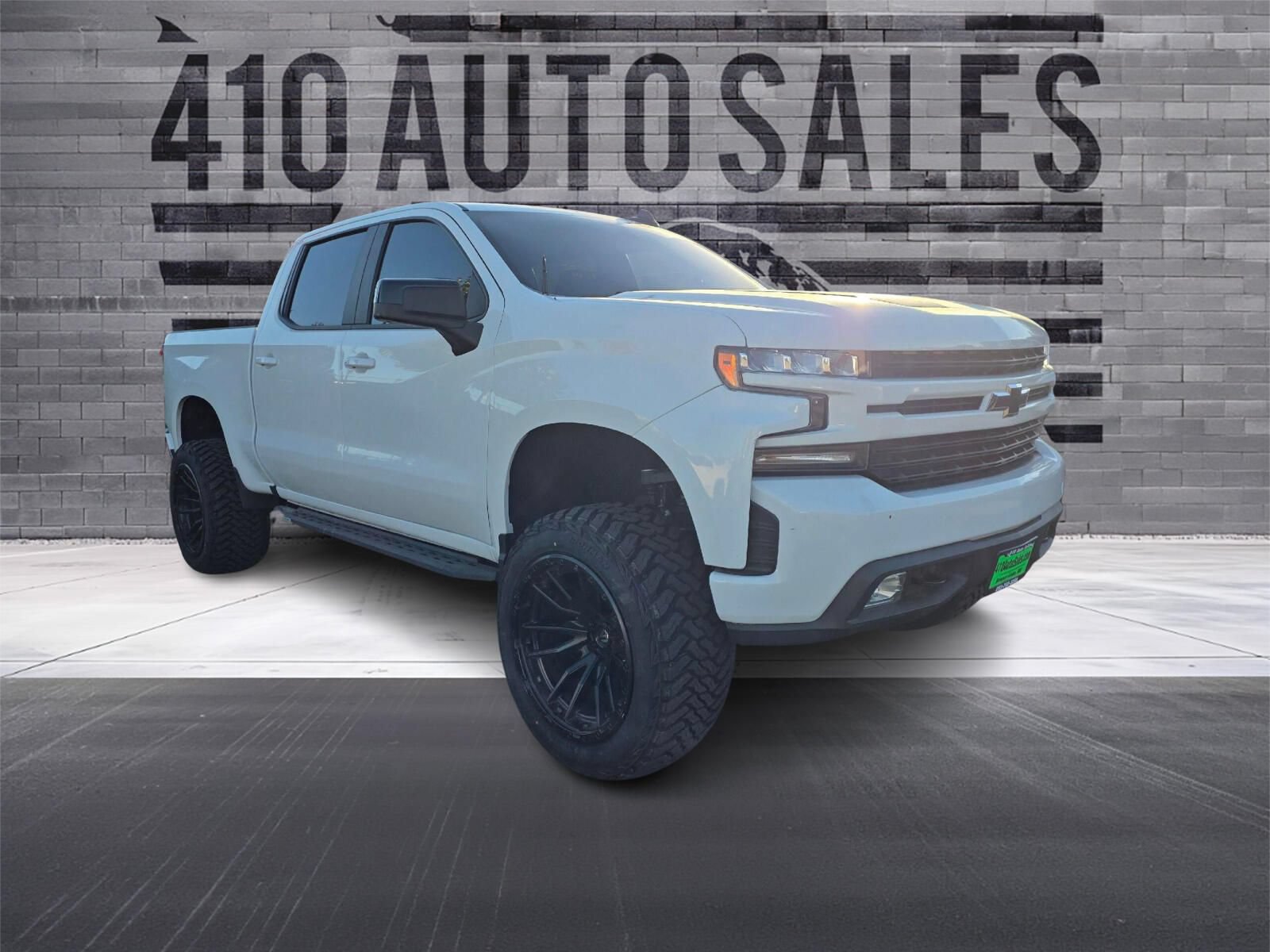 Used 2022 Chevrolet Silverado 1500 RST AWD/4WD image 1