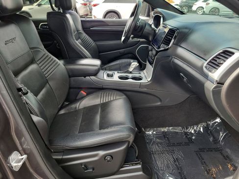 Used 2020 Jeep Grand Cherokee SRT AWD/4WD image 21