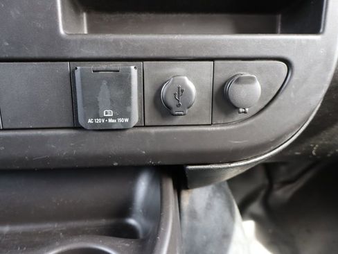 Used 2020 Chevrolet Express 3500 w/ Power Convenience Package RWD image 26