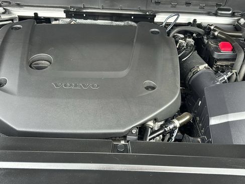 Certified 2023 Volvo XC90 B6 Plus w/ Protection Package Premier AWD/4WD image 31