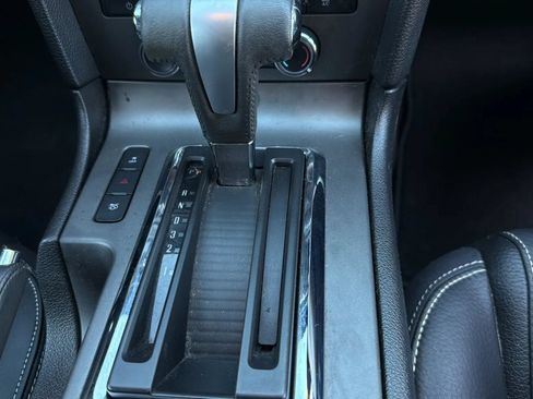Used 2012 Ford Mustang Premium RWD image 17