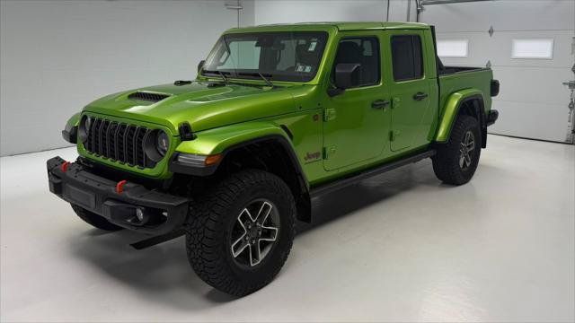 Certified 2025 Jeep Gladiator Mojave AWD/4WD image 1