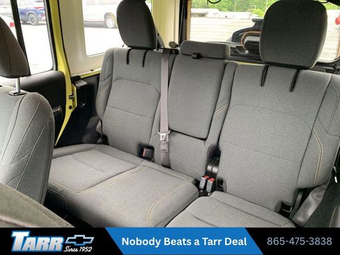 Used 2024 Jeep Wrangler Unlimited Sahara AWD/4WD image 21