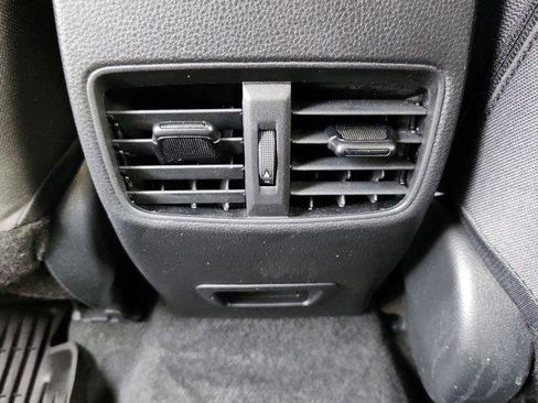 Certified 2025 Toyota Corolla Cross AWD Hybrid w/ Moonroof Package image 10