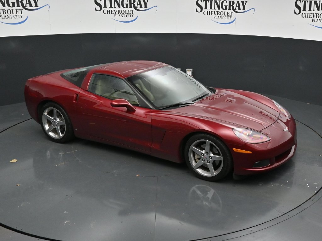 Used 2006 Chevrolet Corvette Coupe w/ Preferred Equipment Group RWD image 18