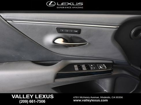 Certified 2025 Lexus ES 300h w/ Premium Package FWD image 12