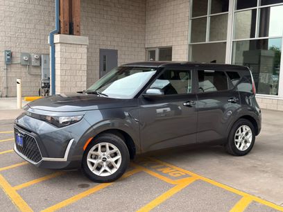 Used 2024 Kia Soul LX w/ Option Group 015