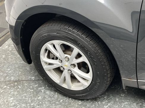 Used 2017 Chevrolet Equinox LT w/ Convenience Package AWD/4WD image 30