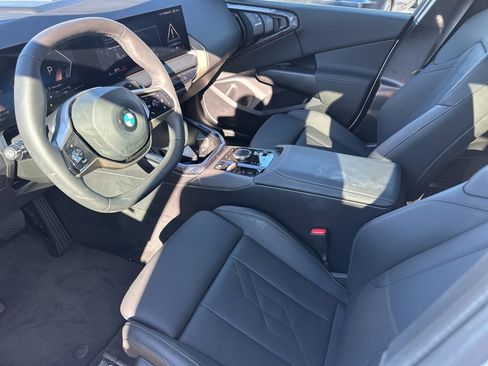 Used 2025 BMW X3 xDrive30i w/ Convenience Package image 3