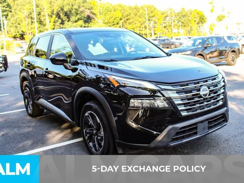 Used 2025 Nissan Rogue SV FWD image 4