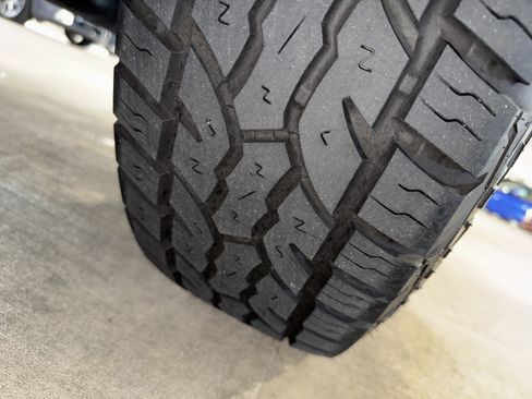 Used 2023 Ford Bronco Outer Banks AWD/4WD image 36