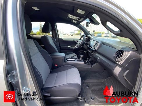 Certified 2023 Toyota Tacoma TRD Off-Road w/ Technology Package AWD/4WD image 15