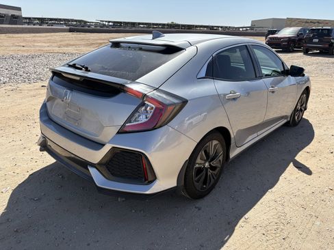 Used 2018 Honda Civic EX image 5