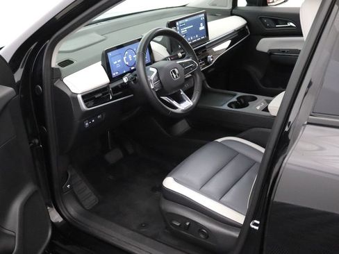 Used 2025 Honda Prologue Touring image 15