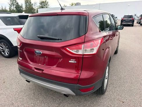 Used 2016 Ford Escape SE AWD/4WD image 10