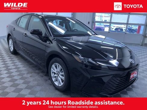 New 2026 Toyota Camry LE image 3