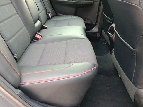 Used 2017 Toyota Camry SE image 19