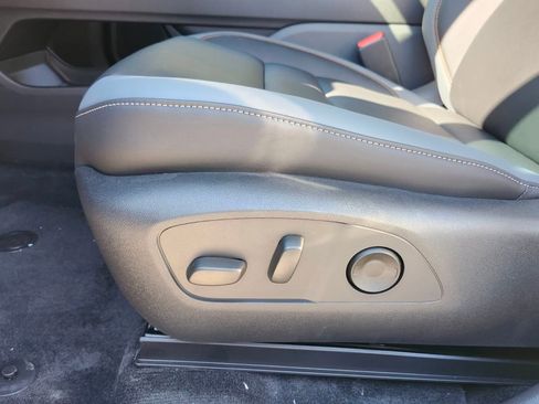 New 2025 Honda Prologue Touring image 6