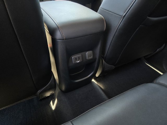 Used 2021 GMC Canyon AT4 w/ Driver Alert Package AWD/4WD image 14