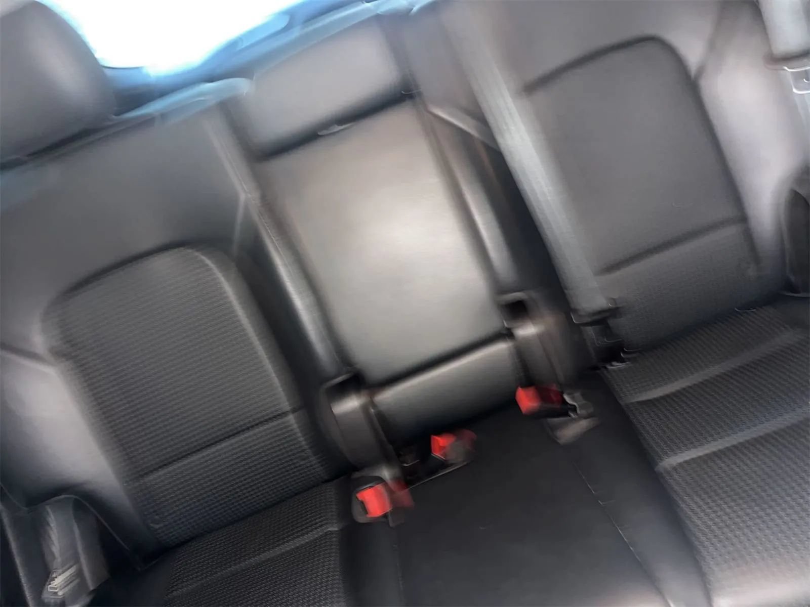 Used 2014 Hyundai Santa Fe Sport 2.0T w/ Navigation Package 06 FWD image 4