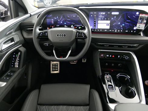 New 2026 Audi SQ5 Premium Plus image 6