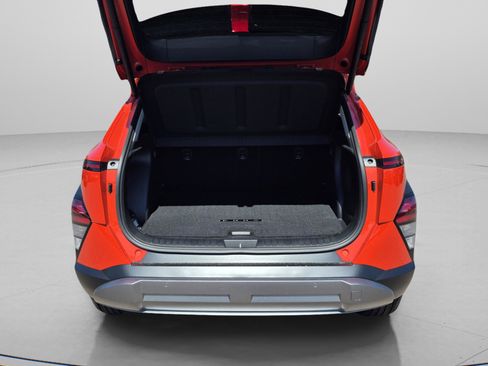 New 2026 Hyundai Kona Limited FWD image 9