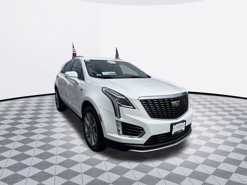 Certified 2024 Cadillac XT5 Premium Luxury image 4