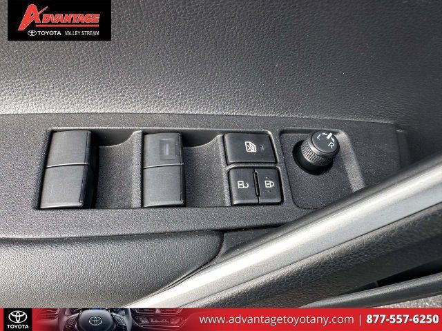 Certified 2026 Toyota Corolla Cross L AWD/4WD image 20
