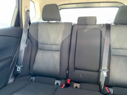 Used 2025 Nissan Rogue SV image 41