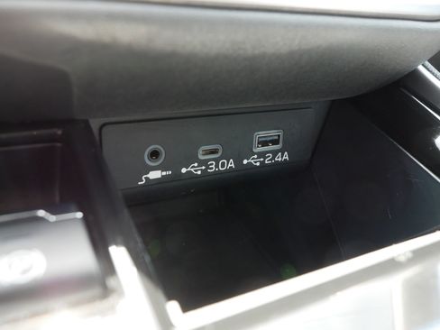 Used 2025 Subaru Legacy Premium AWD/4WD image 33