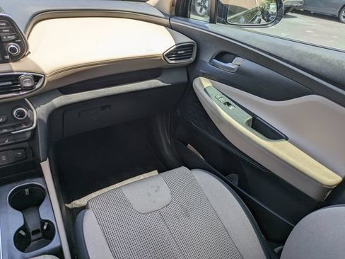 Used 2020 Hyundai Santa Fe SEL FWD image 17