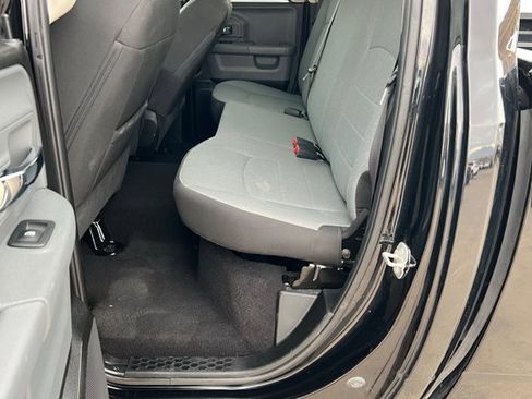 Used 2024 RAM 1500 Classic SLT image 21