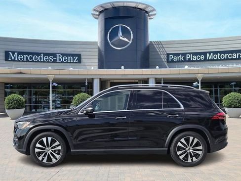 Certified 2025 Mercedes-Benz GLE 450 4MATIC image 3
