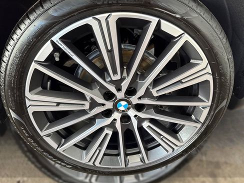 Used 2025 BMW X1 xDrive28i w/ Convenience Package image 14