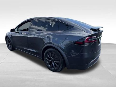 Used 2024 Tesla Model X AWD/4WD image 4