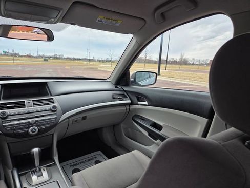 Used 2012 Honda Accord LX image 45