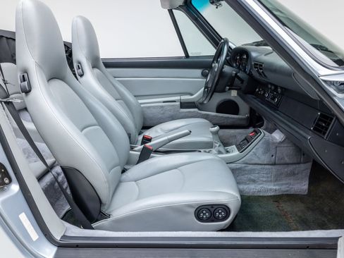 Used 1996 Porsche 911 Cabriolet image 15