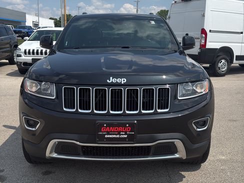 Used 2016 Jeep Grand Cherokee Limited w/ Trailer Tow Group IV AWD/4WD image 3