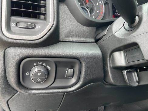 New 2026 RAM 2500 Tradesman AWD/4WD image 30